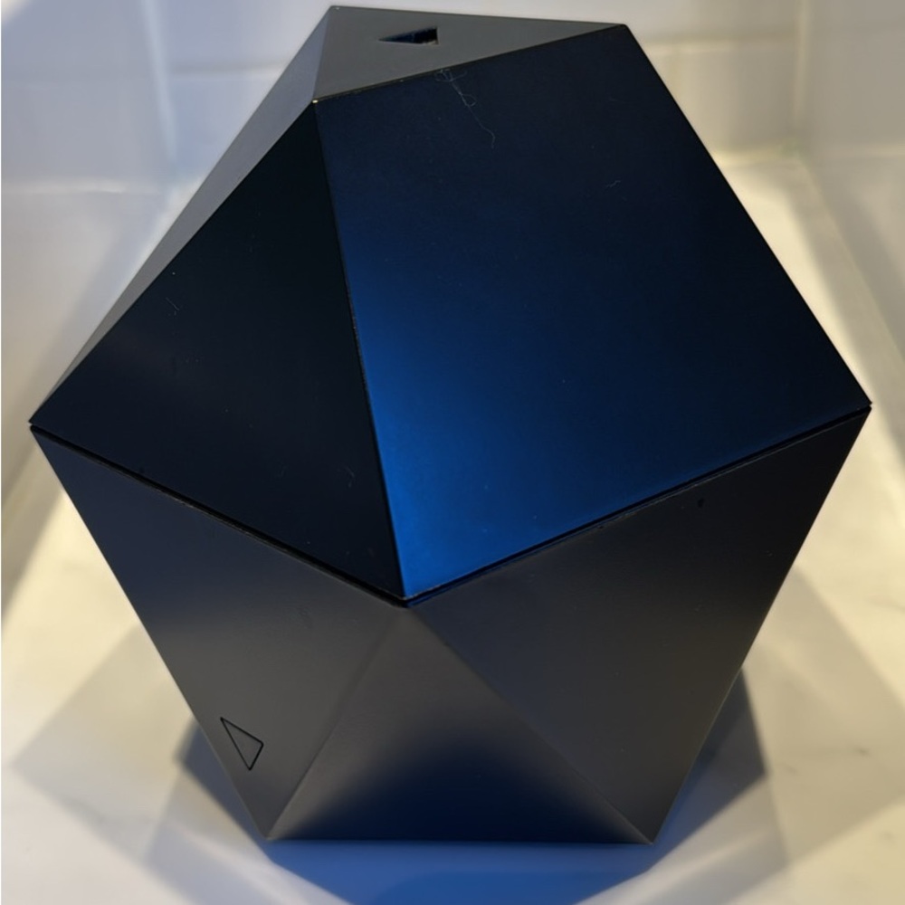 Aroma (Be) Free™ Saje Diffuser